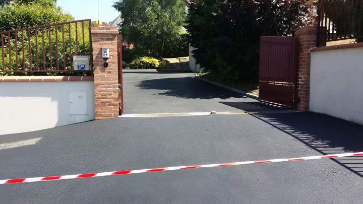 Travaux d’enrobés La Vespière Friardel